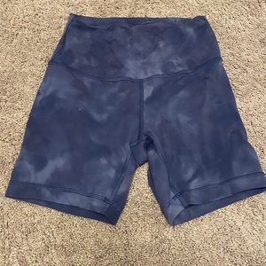Lululemon wunder train shorts size 6